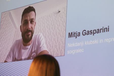75 let delovanja Odbojkarskega kluba Kamnik in posebno priznanje Klemnu Hribarju (66)